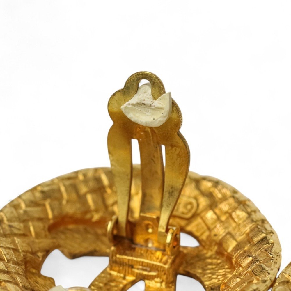 CHANEL Vintage Gold Logo Earrings - Picture 6 of 9